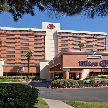 Hotel Hilton Concord Exterior foto